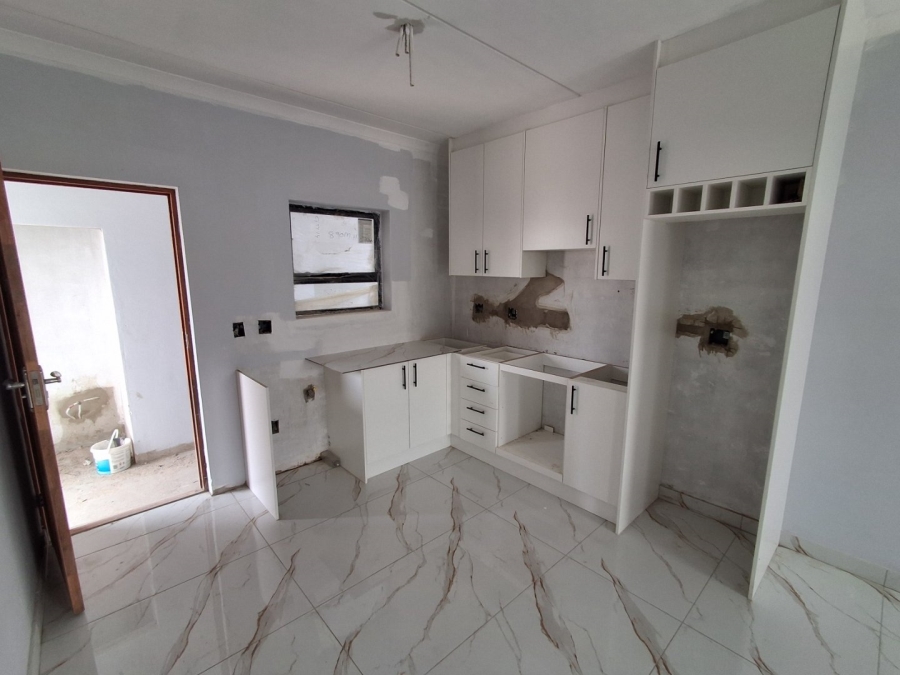 2 Bedroom Property for Sale in Ruyterwacht Western Cape